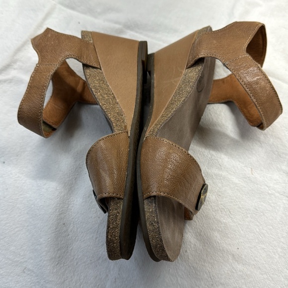 Taos Sandals Sz 39 Excellent Condition - Picture 7 of 7